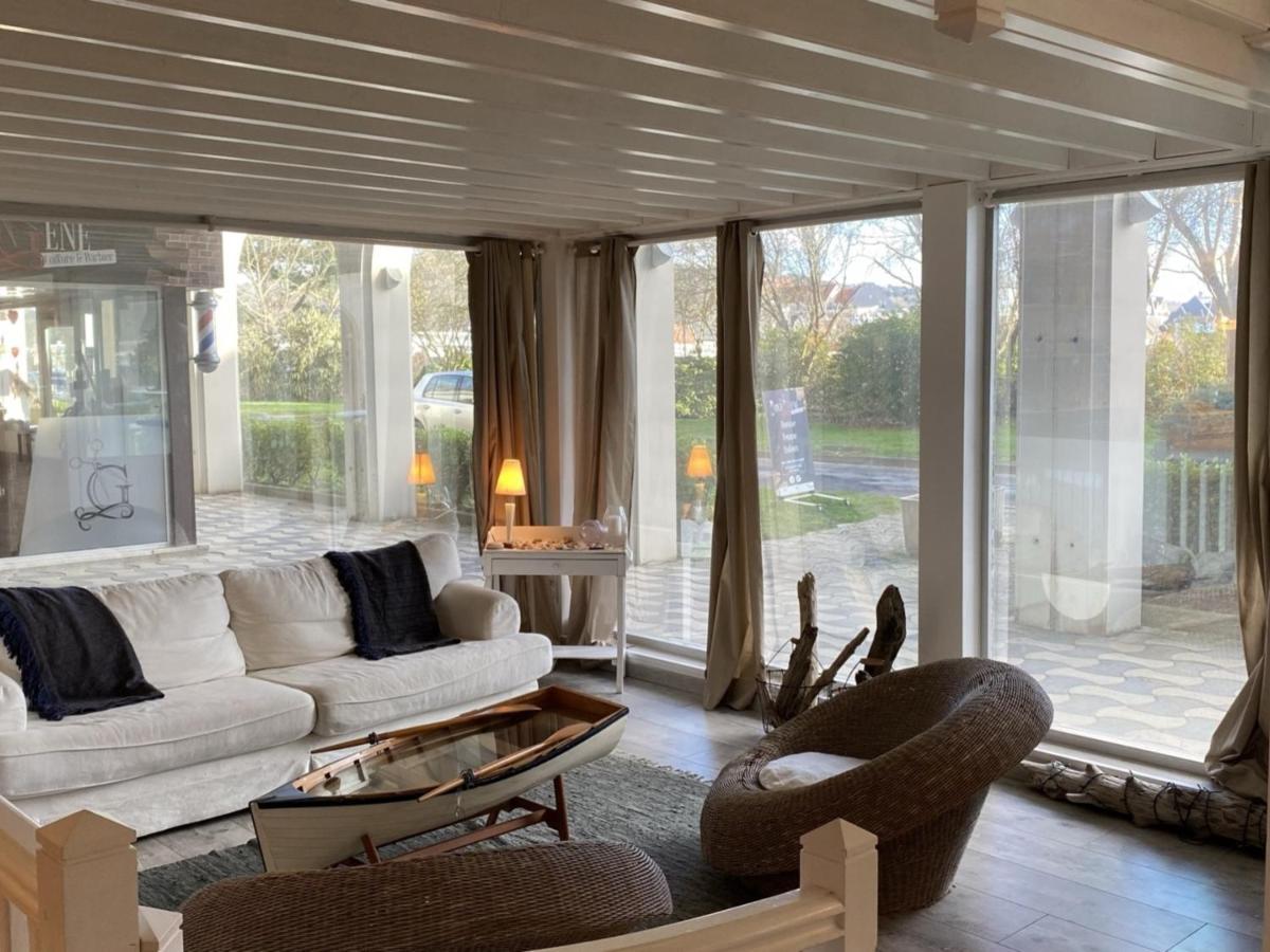 Grand Duplex En Front De Mer Avec 3 Chambres, Animaux Acceptes, Equipements Complets, Cabourg - Fr-1-487-321 Bagian luar foto